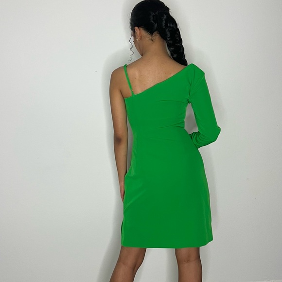 Green Cocktail dress - Picture 2 of 2